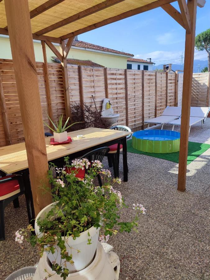 House Viareggio Villa Luaran gambar